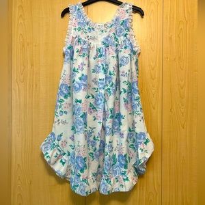 Quiet Moments Vintage Floral Short Nightgown  Size Medium 21” chest 37” length